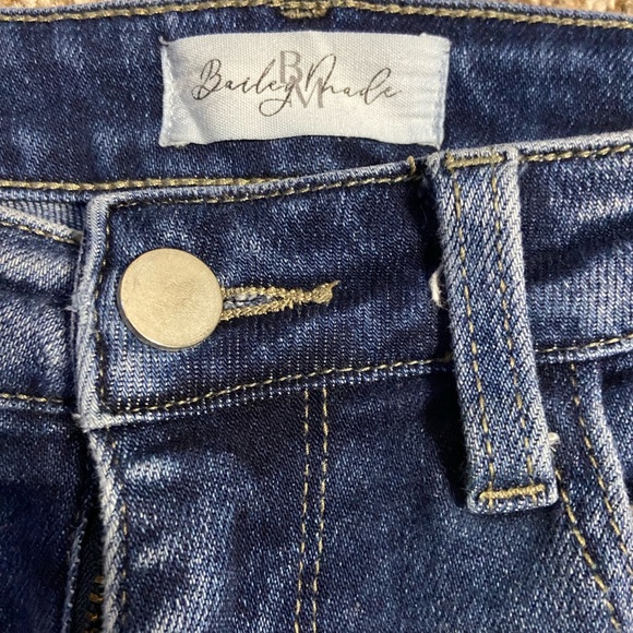 Distressed Flare High Waist Women’s Jeans - Dark Blue Size 7 | inseam 34 | 👍 - Picture 3 of 8